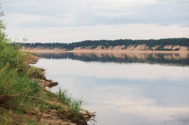Arkhangelsk Oblastı 'ndaki güzel Kuzey Dvina nehri, Rusya