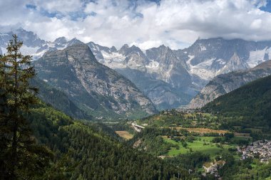 Görüntü Orrido di Pre Saint Didier - Valle d 'Aosta İtalya