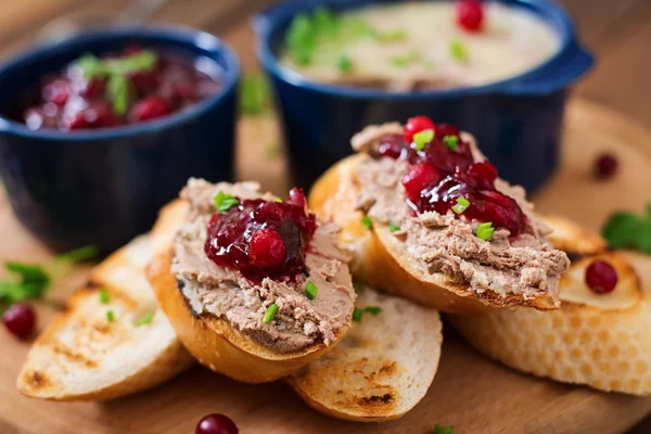 Chicken liver pate with cranberry sauce — Stock Photo, Image