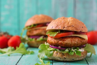 Büyük sandviçler - hamburger 