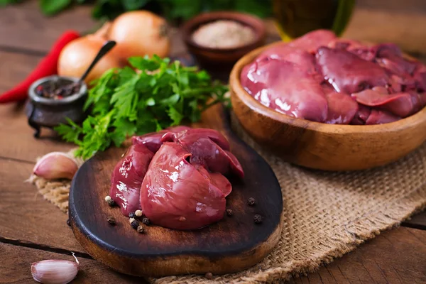 Raw chicken liver for cooking — Stock Photo, Image