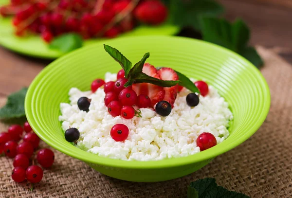 Cottage cheese for breakfast — Stock Photo, Image