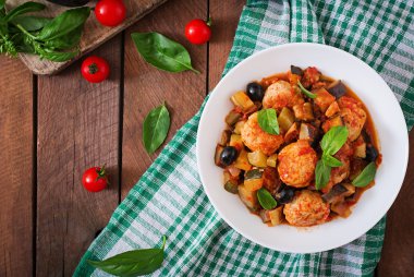 Sebze ile sulu köfte