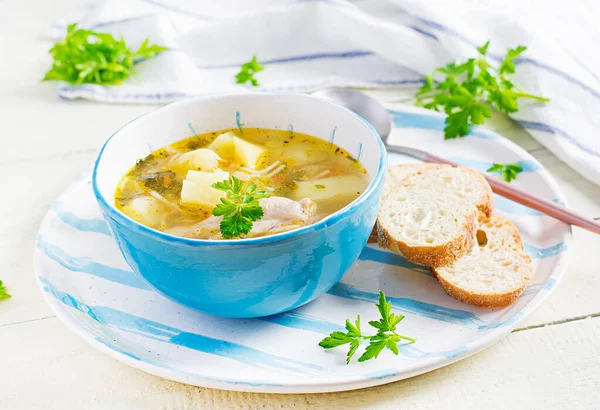 Soupe Poulet Aux Nouilles Légumes Dans Bol — Photo