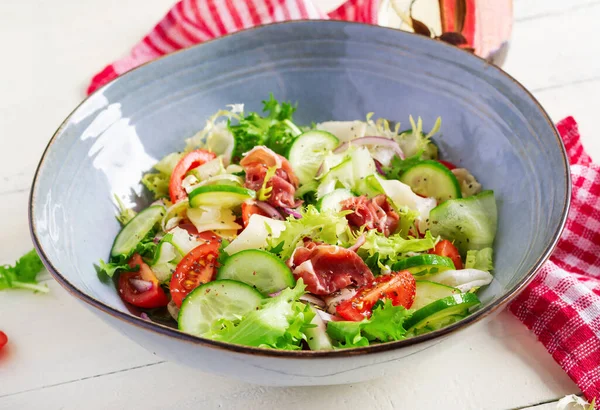 Ketogenic Salad Prosciutto Tomatoes Cucumber Lettuce Red Onion Cheese Bowl — Stock Photo, Image