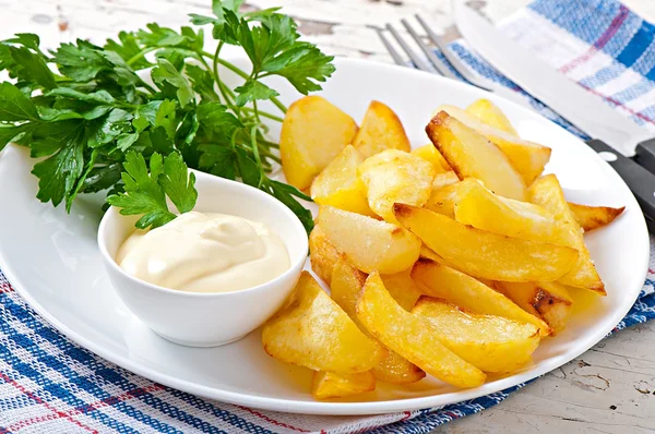 Fried potato wedges