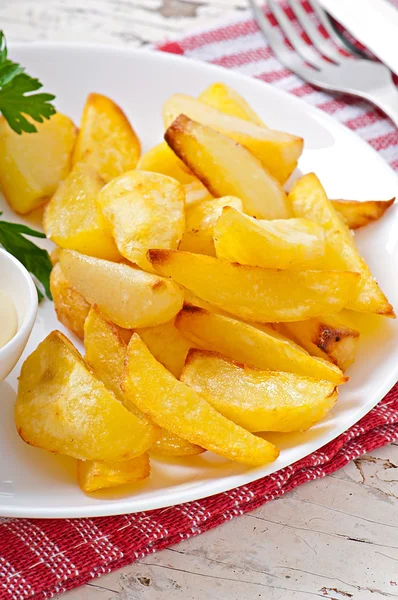 Fried potato wedges — Stock Photo, Image