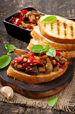 Bruschetta caponata