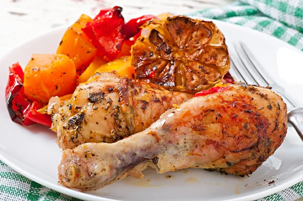 Baked pumpkin with chicken and paprika — Stock Photo, Image