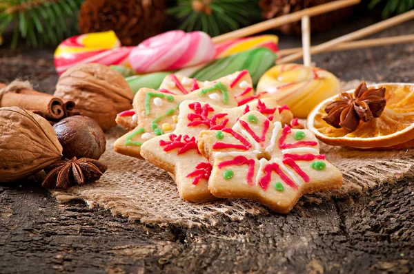Gingerbread cookies and lollipops — Stock Photo, Image