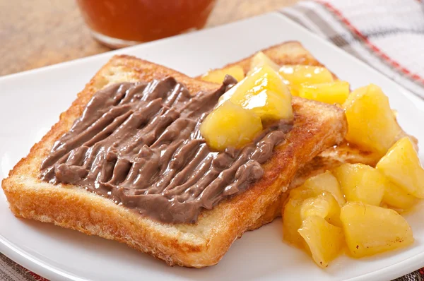 French toast with caramelized apples — Stock Photo, Image