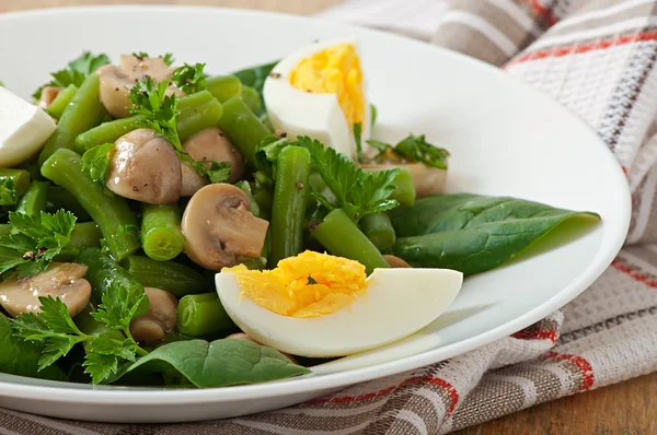 Mushroom salad with beans and eggs — Stock Photo, Image