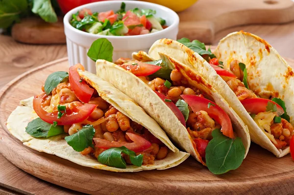 Tacos mit Huhn — Stockfoto