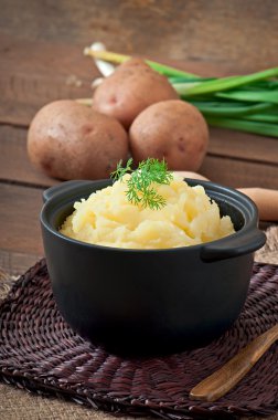 Taze ve lezzetli patates püresi