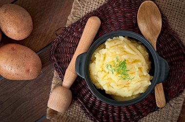 Taze ve lezzetli patates püresi
