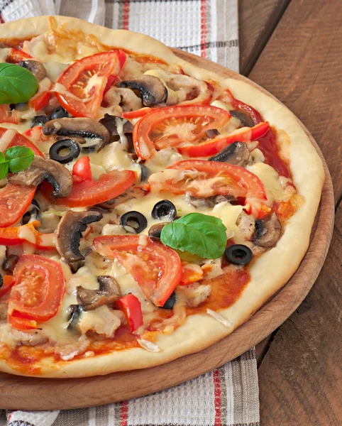 Appetizing pizza — Stock Photo, Image