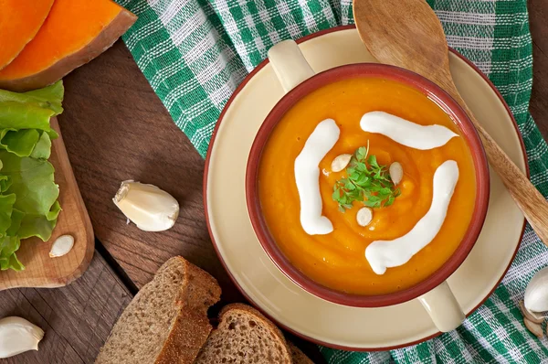 Delicious cream of pumpkin soup — Stock Image Delicious cream of pumpkin soup Stock Picture