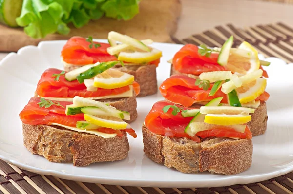A lazac szendvicsek — Stock Fotó