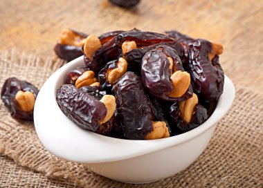 Kaju fıstığı ile oryantal tatlılar