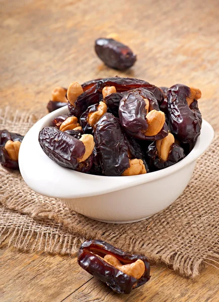 Oriental sweets  with cashew — Stock Photo, Image