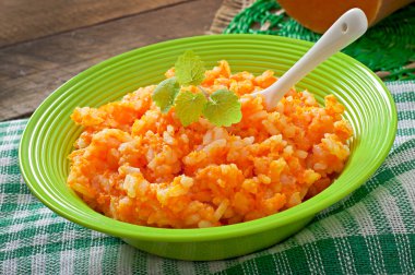 Lezzetli kabak püresi