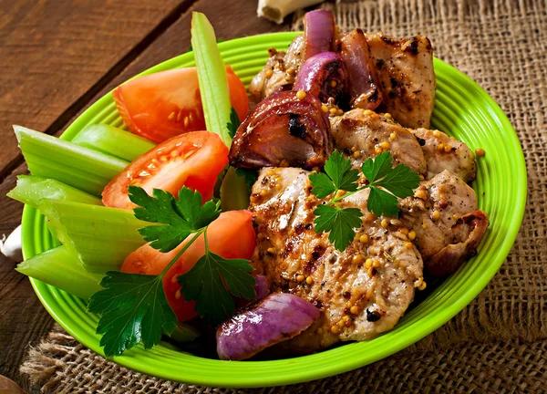 Sliced pork grilled with vegetables — Stock Photo, Image