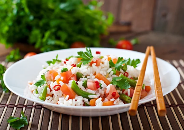 Healthy rice with vegetables — Stock Photo, Image