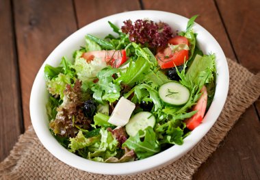 Taze sağlıklı salata