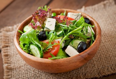 Taze sağlıklı salata