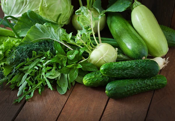 Nützliches grünes Gemüse — Stockfoto