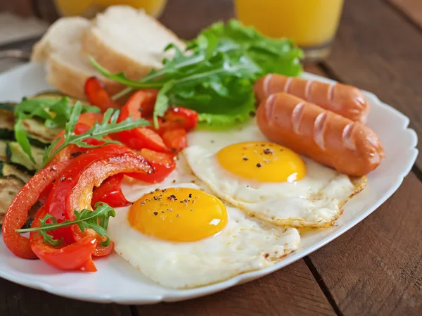 Homemade english breakfast — Stockfoto