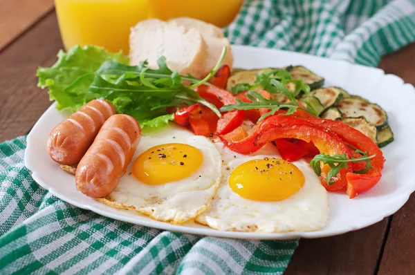 Homemade english breakfast — Stockfoto