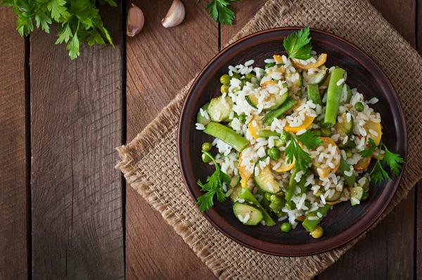 Smakrik Risotto med grönsaker — Stockfoto