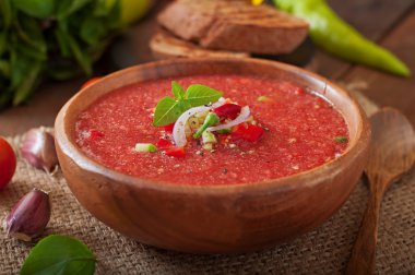 domates gazpacho çorbası