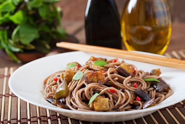 Soba noodles with eggplant — Stock Photo, Image