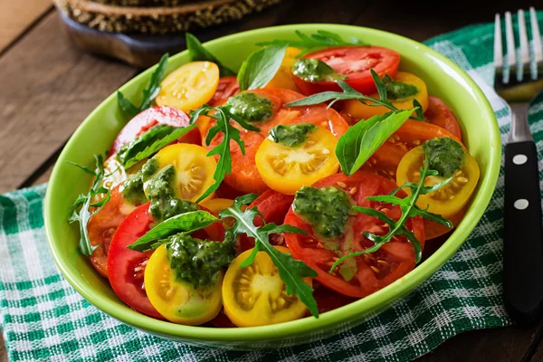 Yaz domates salatası — Stok fotoğraf