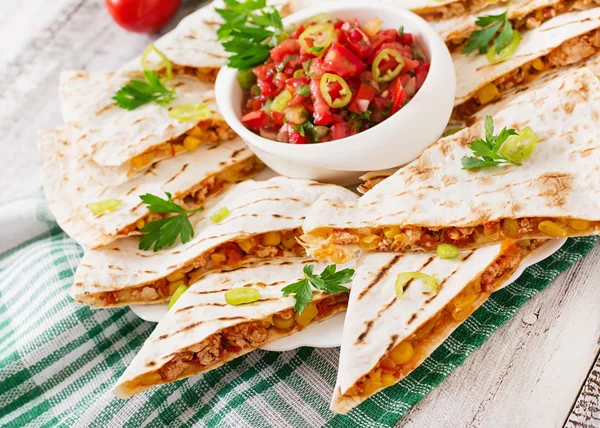 Mexican Quesadilla wrap — Stock Photo, Image