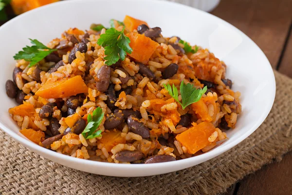 Vegetable pilaf with haricot beans and pumpkin — Stock Photo, Image