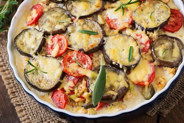 Moussaka (cazuela de berenjena ) —  Fotos de Stock