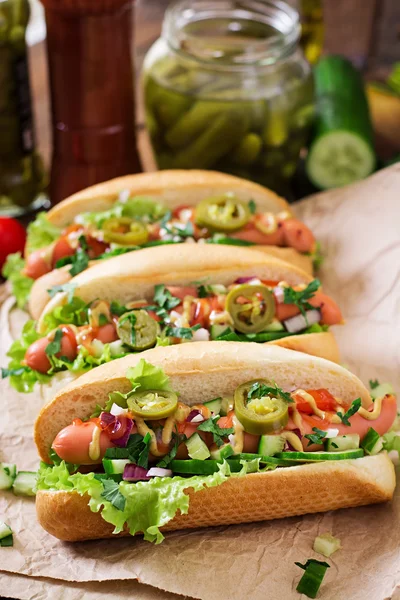 Hot dogs con verduras — Foto de Stock