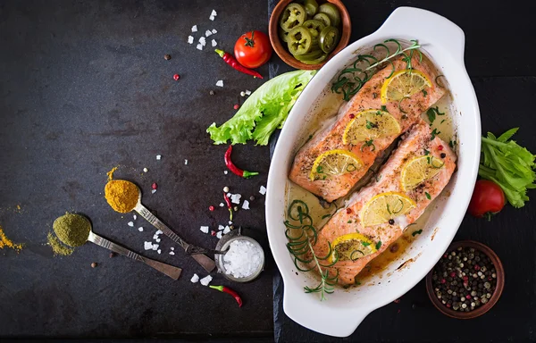 Gebakken zalmfilet — Stockfoto