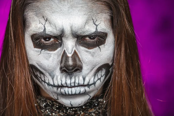 Young woman in day of the dead mask skull face art. — Stock Photo, Image