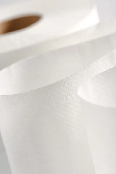 O rolă de hârtie igienică albă — Fotografie, imagine de stoc