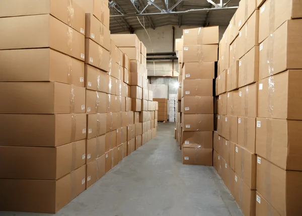 Kağıt ürünleri ve eşyaları depo