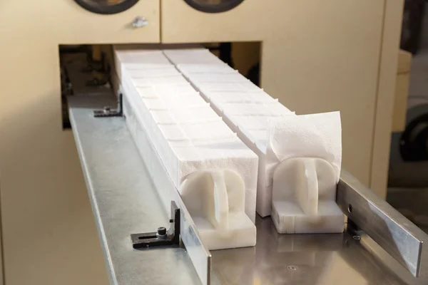 Proces produkcji różnych wyrobów papieru — Zdjęcie stockowe