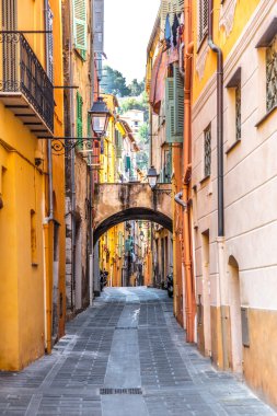 Dar Avrupa yol, kemer