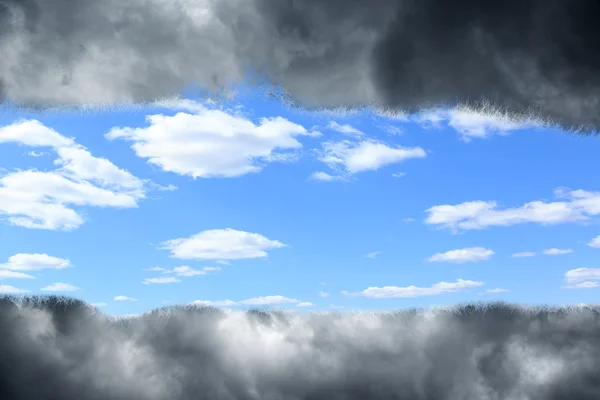 Ciel gris nuageux et bleu — Photo