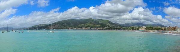 Balneario italiano Sestri Levante — Foto de Stock