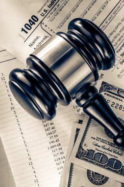 bütçe, vergi formu, tokmak ve dolar