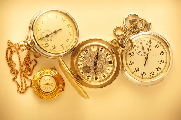 Vintage horloge en stopwatch — Stockfoto